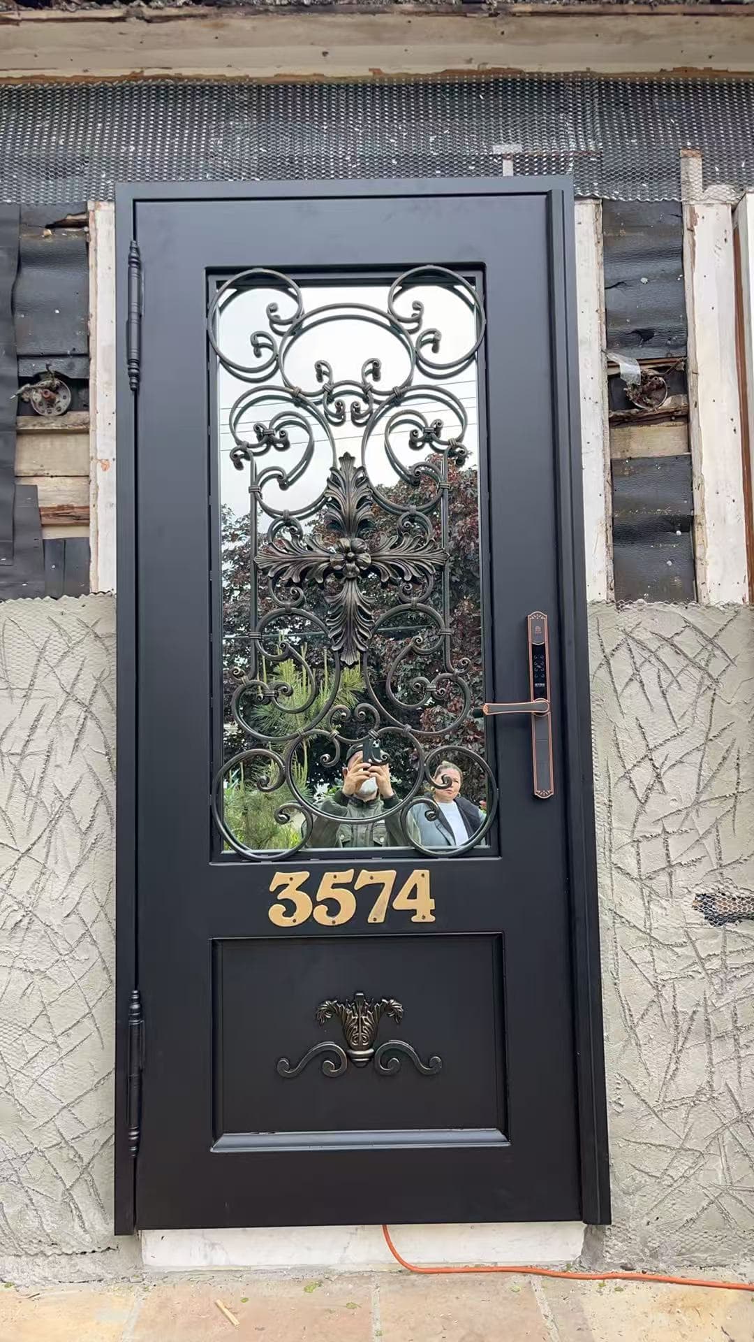 DOOR