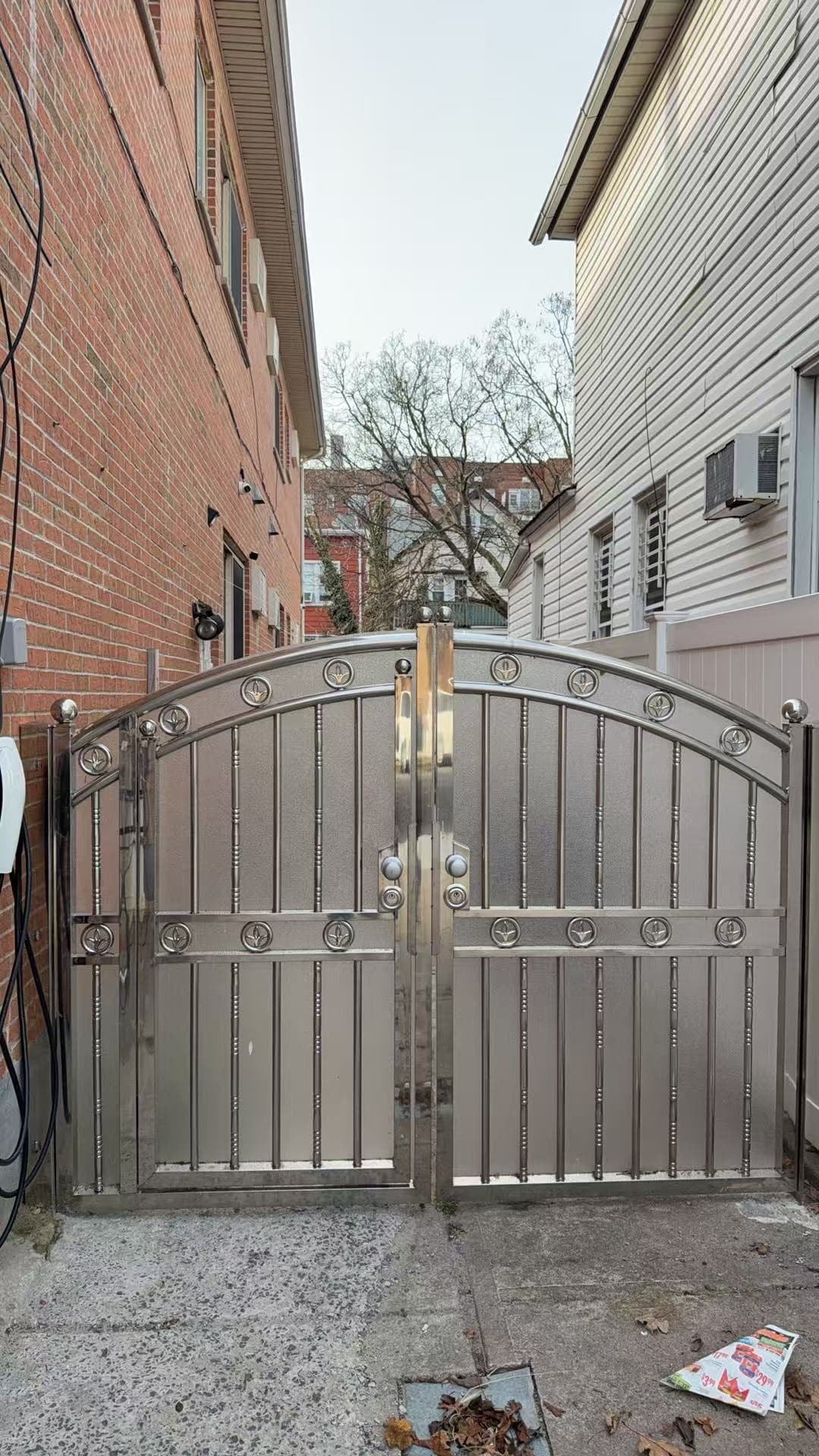 图片_20260412094608 — #P-0206 — GATE — Custom Iron Works by JYC Steel NYC