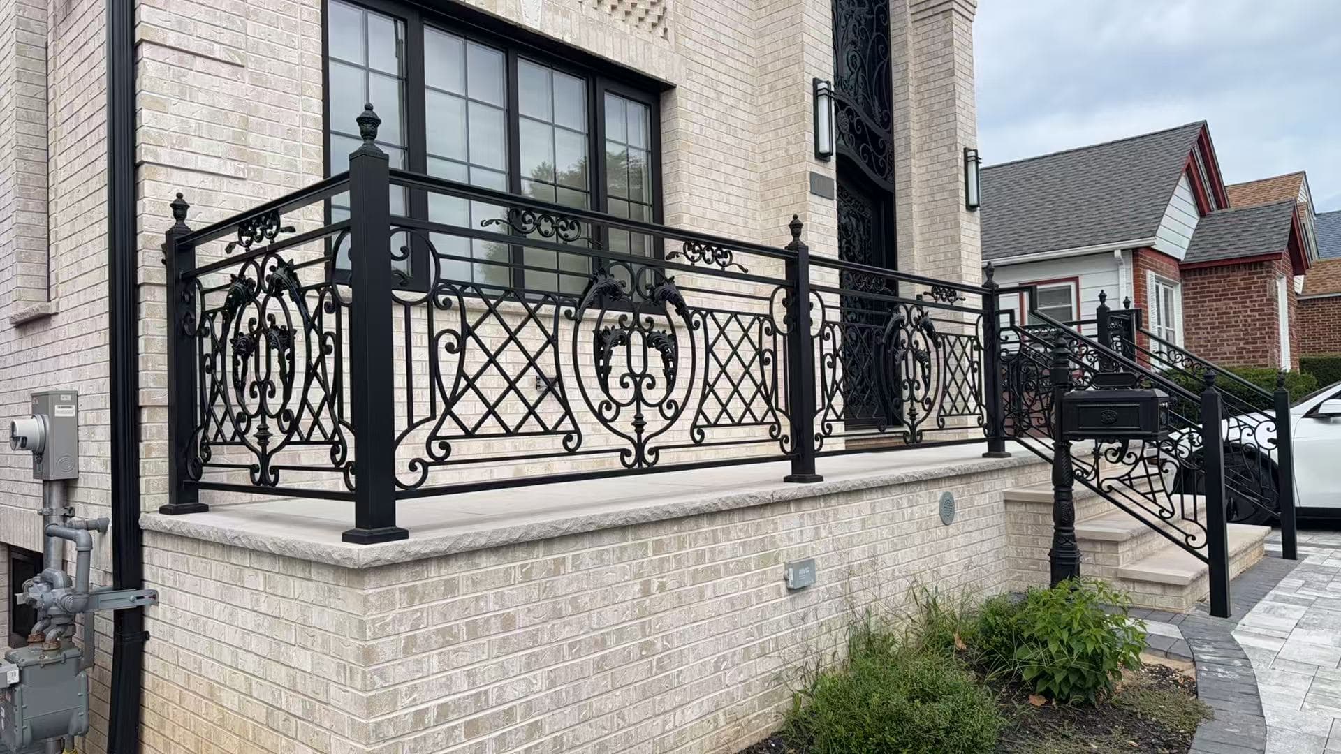 e9380b42bb01f18d739173a344725cbe — #P-0640 — RAIL — Custom Iron Works by JYC Steel NYC