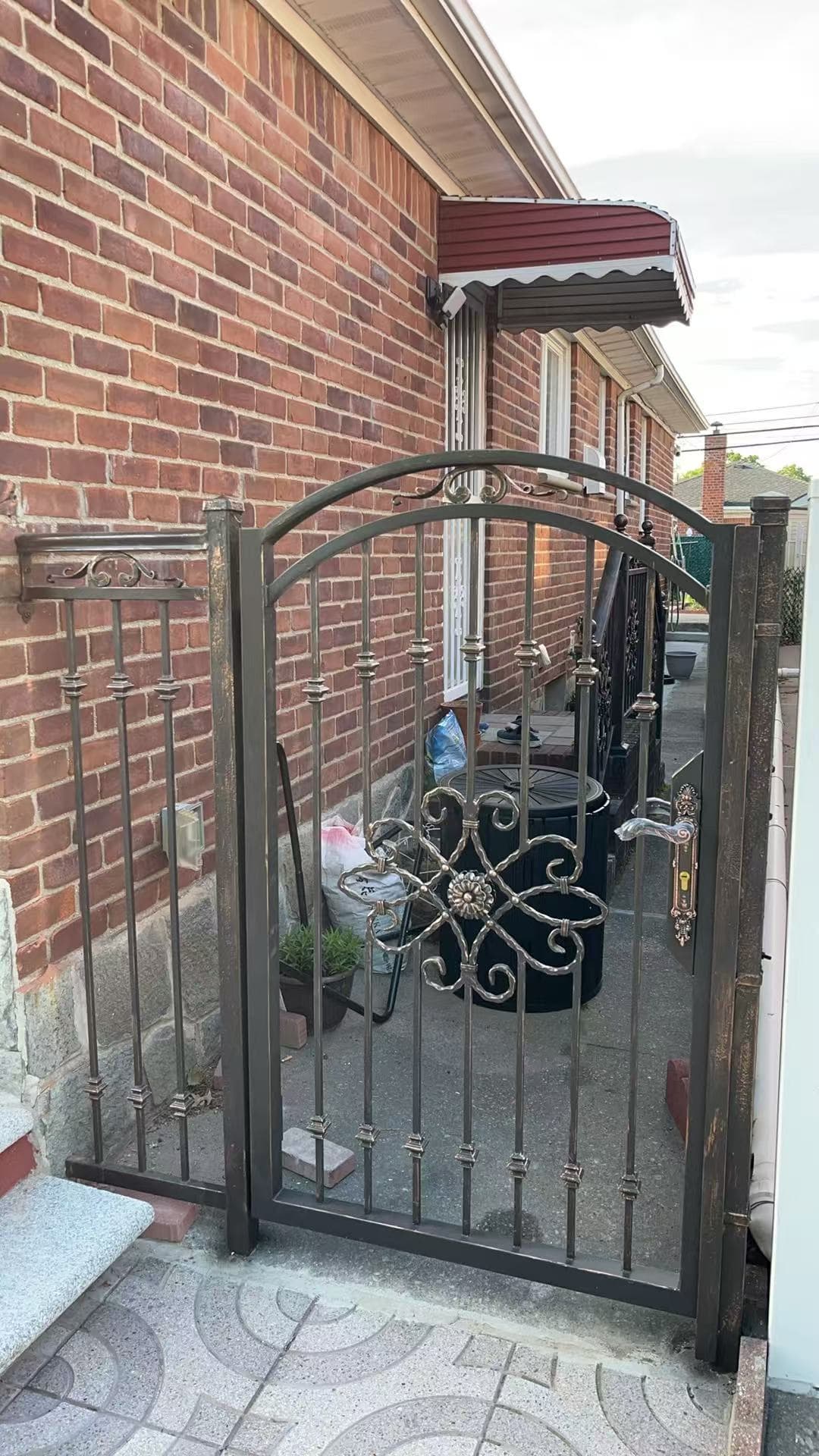 a6d1e4e339b57c1c89d7df9cb1590b26 — #P-0220 — GATE — Custom Iron Works by JYC Steel NYC