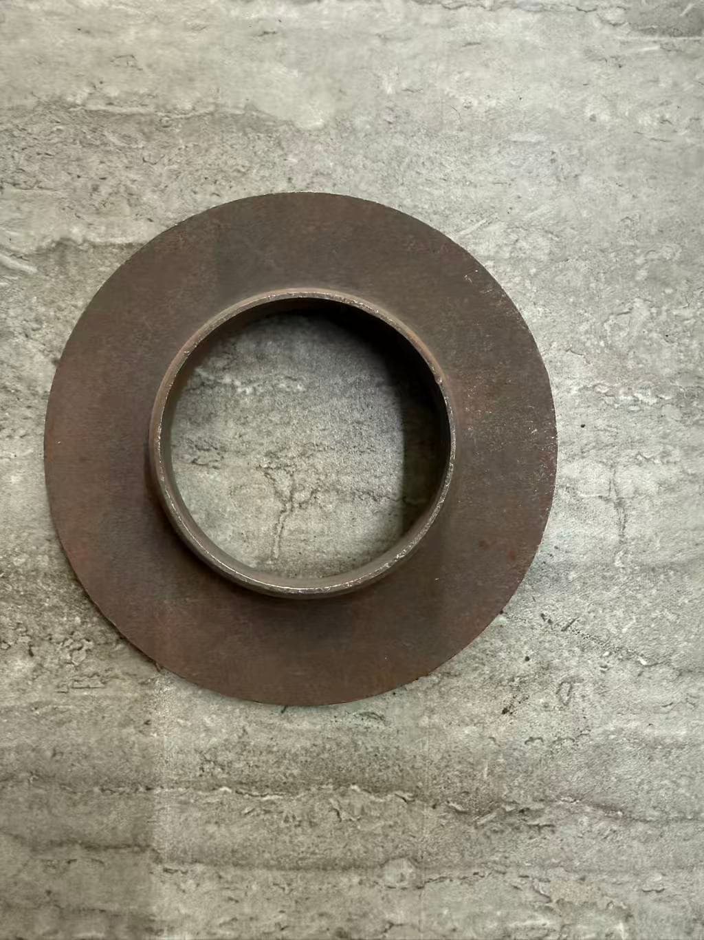 Round Base 2 1/4"