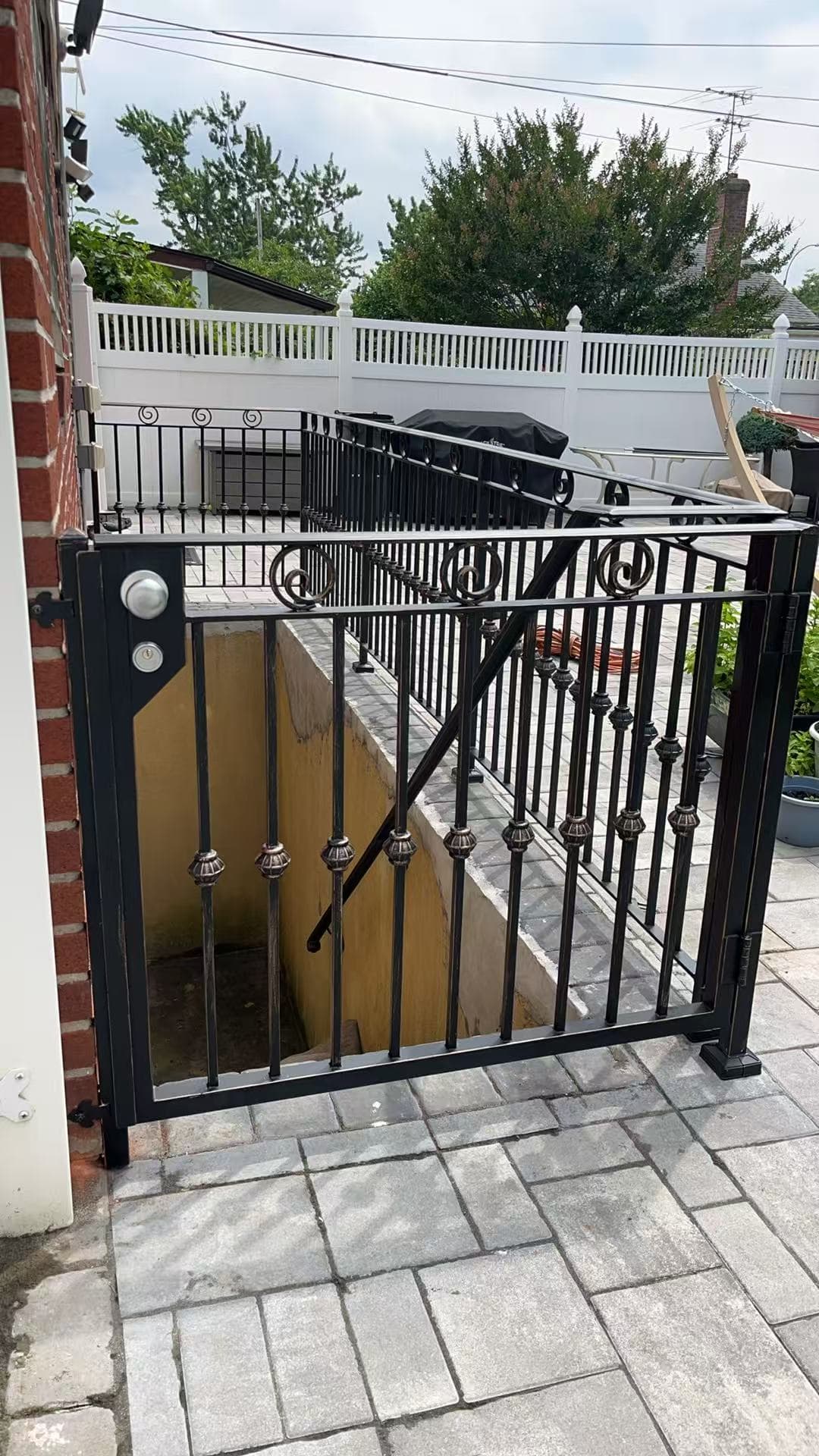 7fd9fd3cb79f112cb610ce482e981bb0 — #P-0366 — GATE — Custom Iron Works by JYC Steel NYC